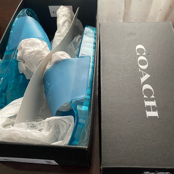 Authentic Coach Jelly Slides - Picture 7 of 7